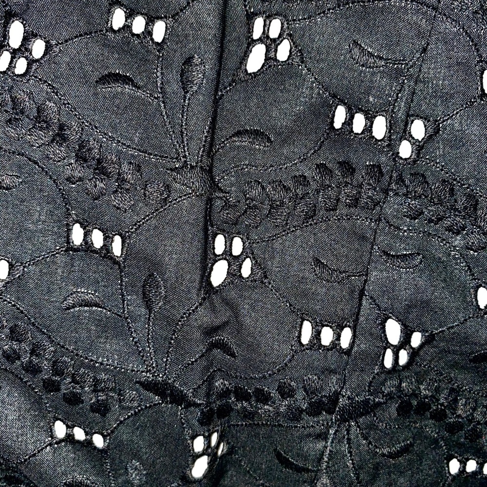 T TAHARI-Lace & Embroidered Blazer. Med. - Picture 5 of 7